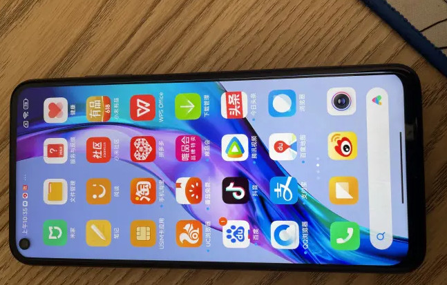 四千買的小米256g 四千買的小米256g