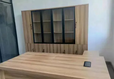 辦公桌椅丨會議桌丨屏風(fēng)卡位丨老板桌 辦公桌椅丨會議桌丨屏風(fēng)卡位丨老板桌